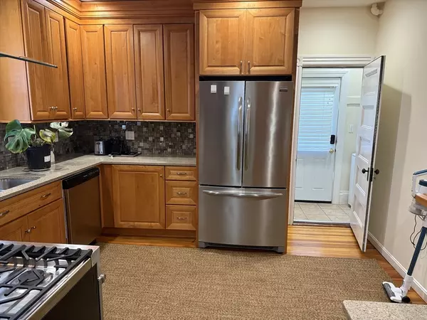 Cambridge, MA 02138,99 Fayerweather #99