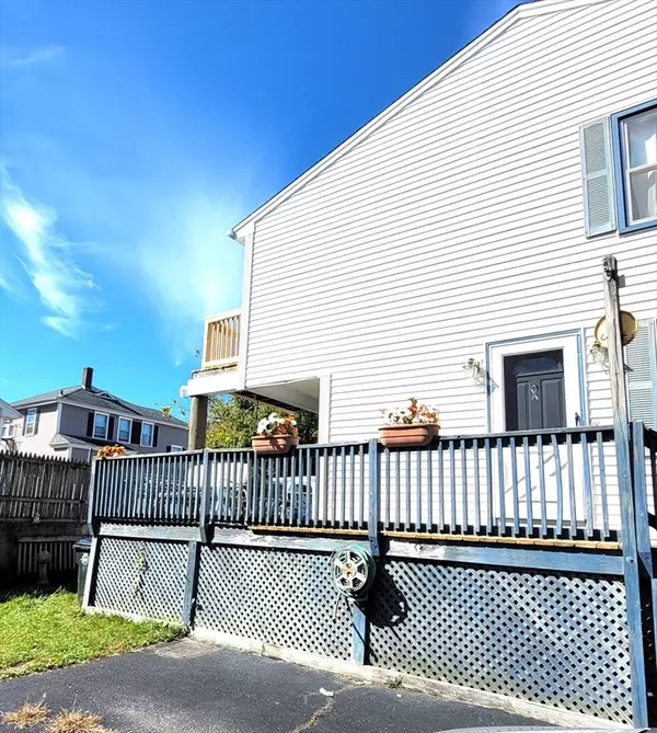 Fall River, MA 02723,85 Reney St