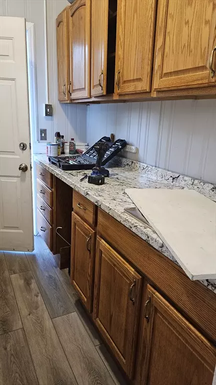 Framingham, MA 01702,650 Waverley #1