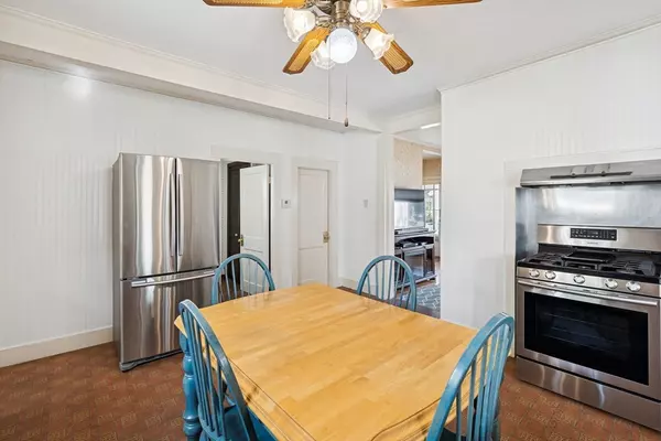 Lowell, MA 01854,54 Mount Grove