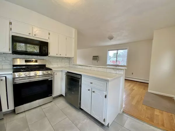 Arlington, MA 02474,67 Bow St #2
