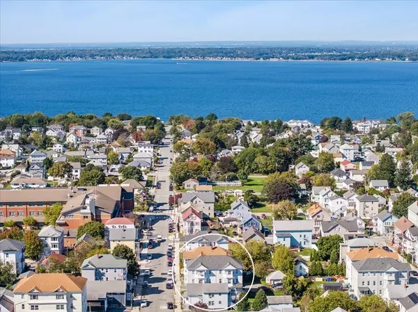 Fall River, MA 02724,576 Slade St #1