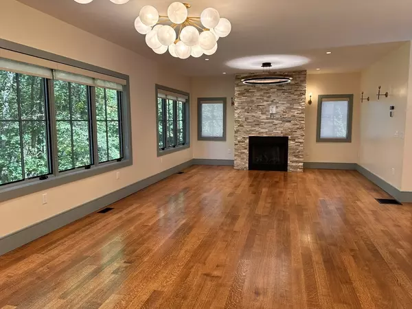 Hopkinton, MA 01748,22 Kruger Rd