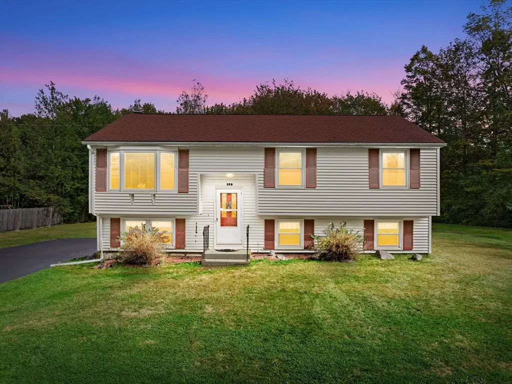 Oxford, MA 01540,190 Federal Hill Rd