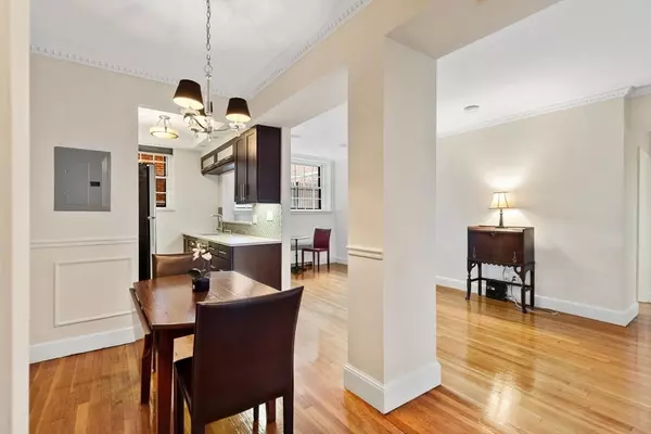 Boston, MA 02116,280 Beacon Street #1