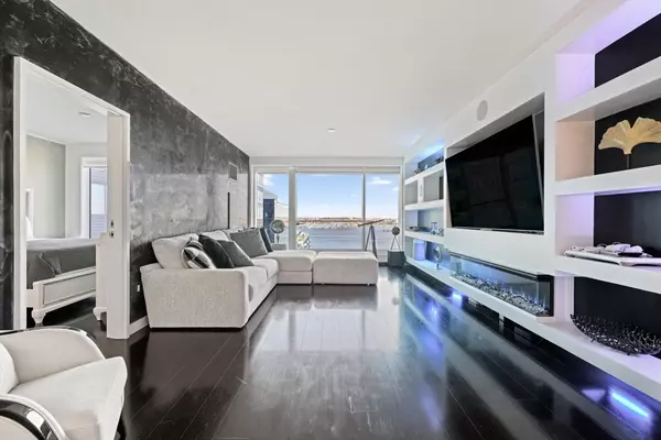 Boston, MA 02210,150 Seaport Blvd #17C