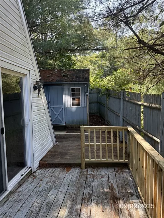 Spencer, MA 01562,94 Clark Rd