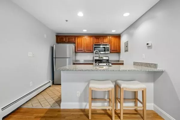 19 Railroad St #B1, Acton, MA 01720