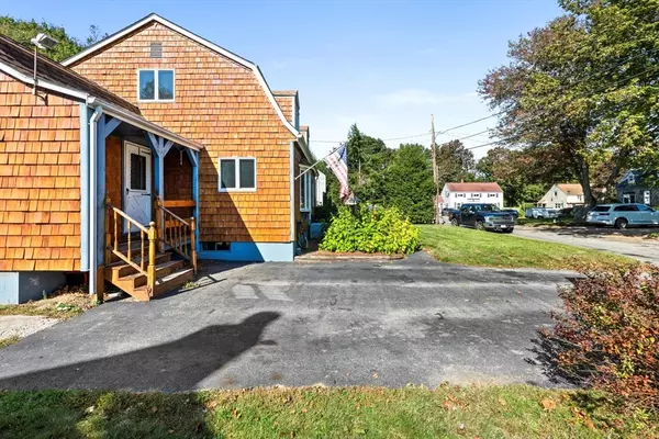 Oxford, MA 01540,32 Carron Lane