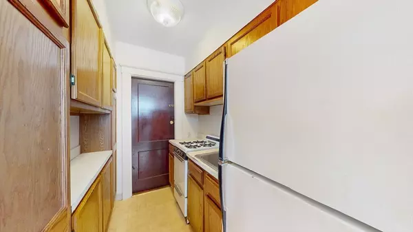 Malden, MA 02148,120 Summer St. #1