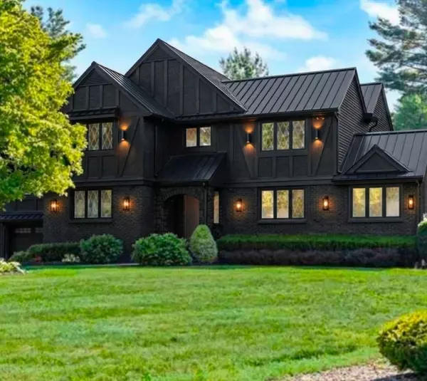 21 Scotch Dam Rd, Easton, MA 02375