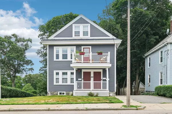 1104 Adams St #2, Boston, MA 02124