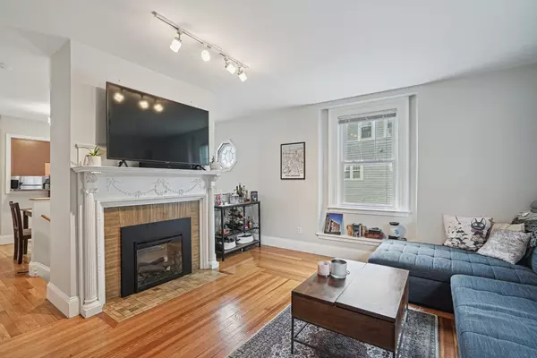 36 Cummings Rd #1, Boston, MA 02135