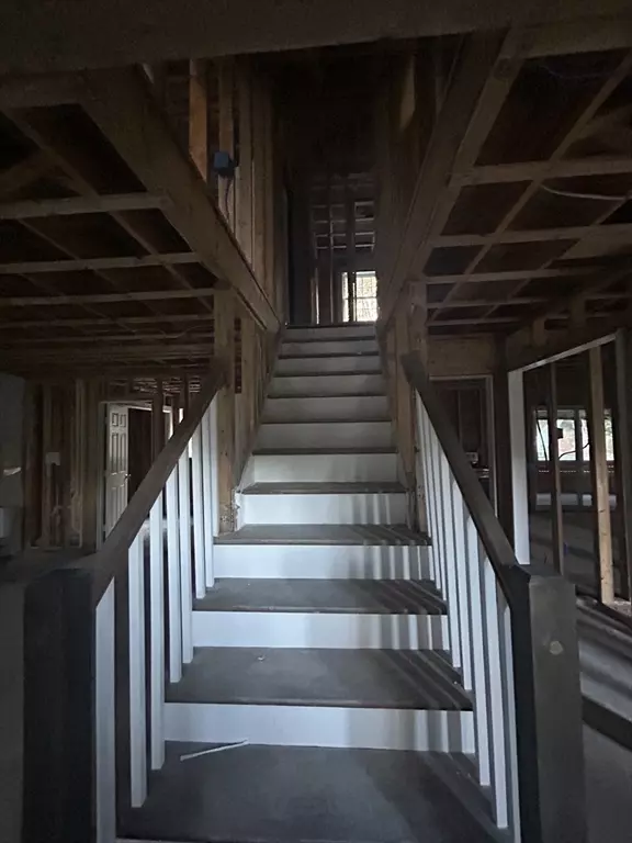 Pepperell, MA 01463,6 High Oaks Path