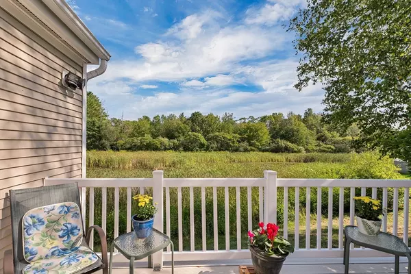 Hampton, NH 03842,60 Hampton Meadows #60