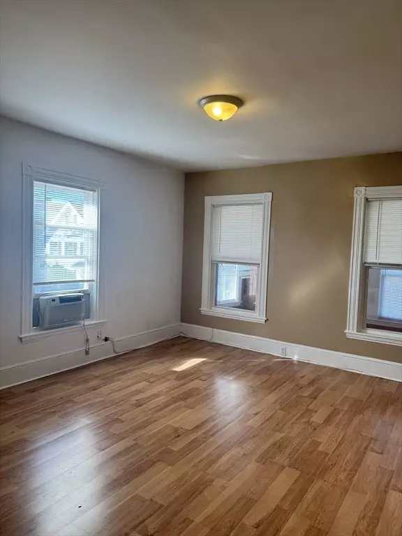 Malden, MA 02148,398 Charles St #2