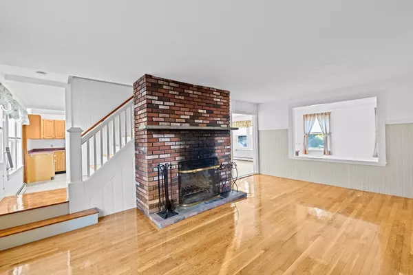 Scituate, MA 02066,80 Barker Rd