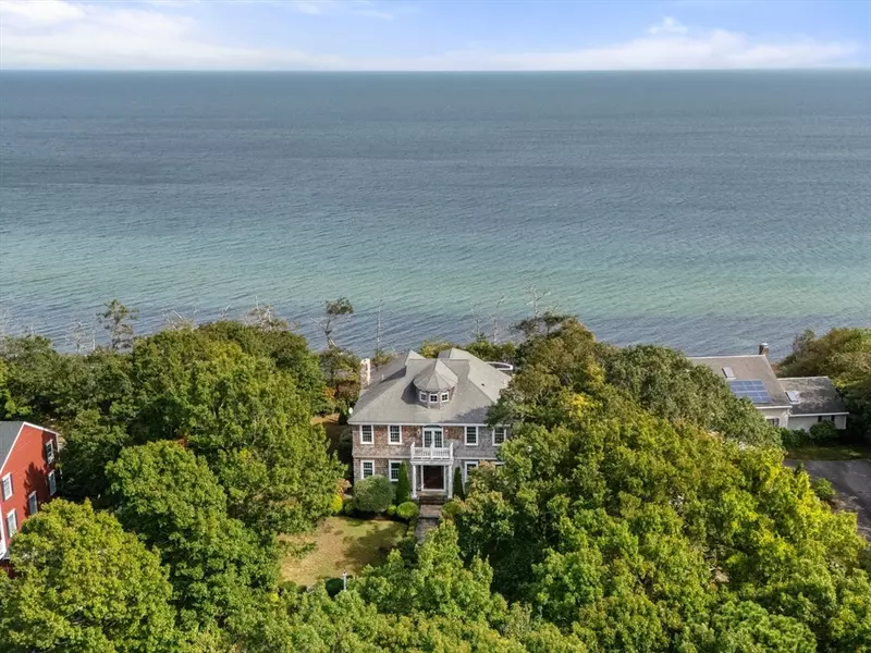 31 Monisa Kay Drive, Plymouth, MA 02360