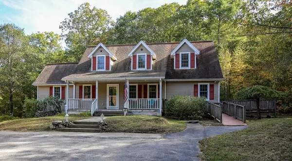 38 Gaudet Rd, Hardwick, MA 01037