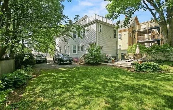 Boston, MA 02130,42 Carolina Ave #2