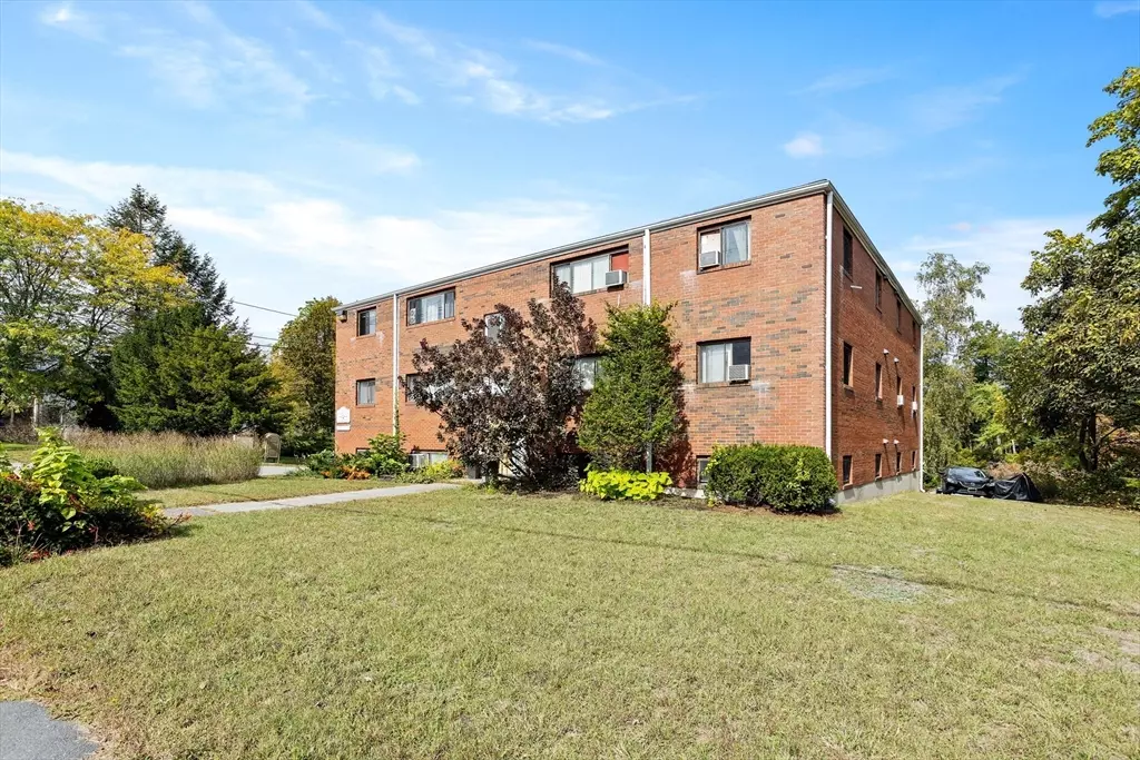 Ayer, MA 01432,108 E Main St #2