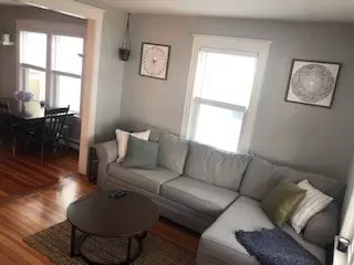 Salem, MA 01970,28 Eden St #1