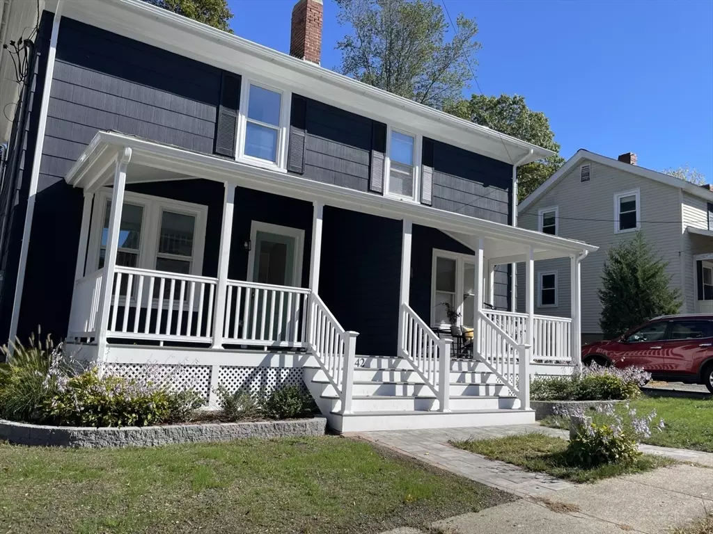 Maynard, MA 01754,42 Roosevelt Street #42