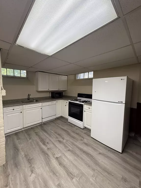 Boston, MA 02135,57 Cummings Rd #1B