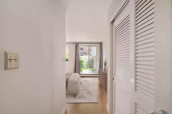 Brookline, MA 02446,123 Sewall Ave #LC