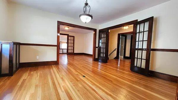 Belmont, MA 02478,177 Trapelo Road #1