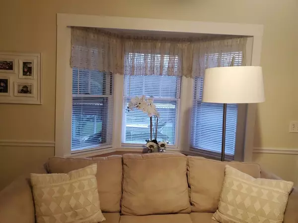 Woburn, MA 01801,727 REAR Main St #1