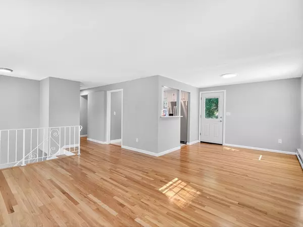 Boston, MA 02132,132 Woodley Ave