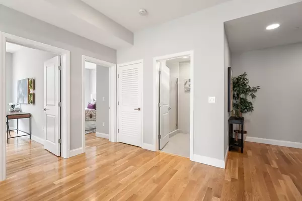 Boston, MA 02119,10 Taber Street #501