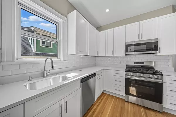 Somerville, MA 02144,9 Curtis Street #2
