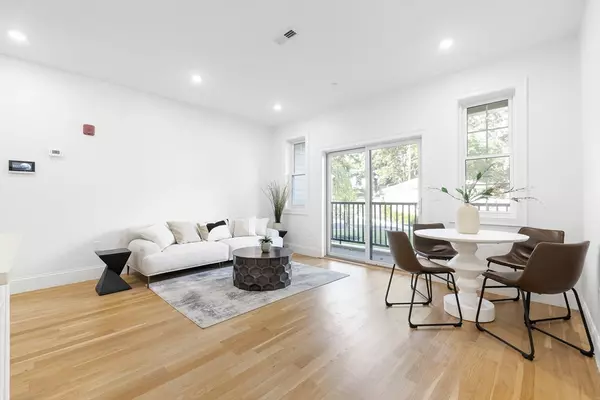 Marlborough, MA 01752,272 Lincoln Street #102