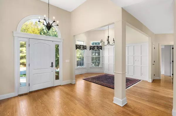 Southampton, MA 01073,10 Golden Cir