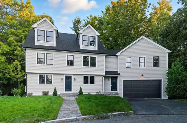 Winchester, MA 01890,6 Ivy Ln