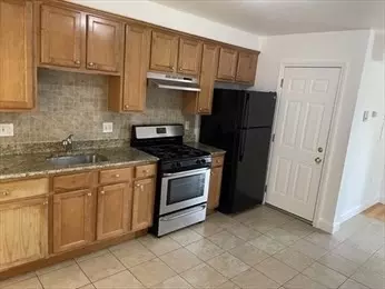 84 Maverick St #3, Boston, MA 02128