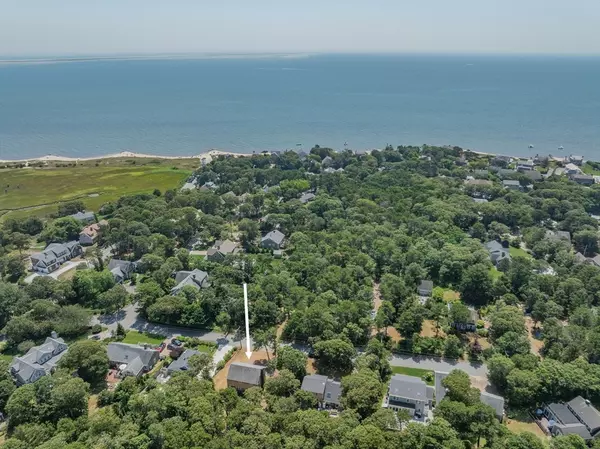 Chatham, MA 02659,41 Woodland Rd