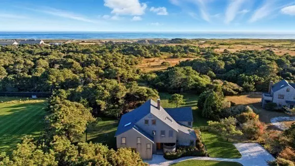 17 Pond View Drive, Nantucket, MA 02564