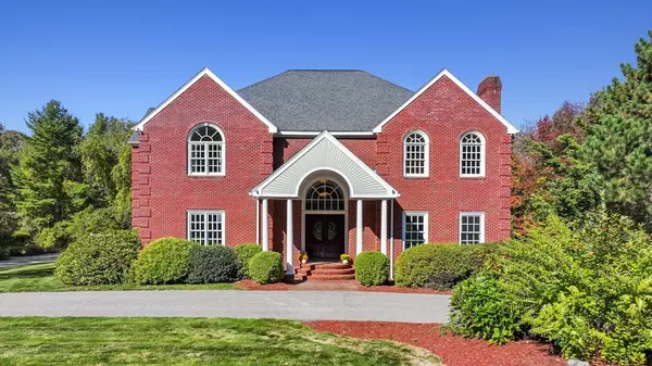 12 South St, Paxton, MA 01612