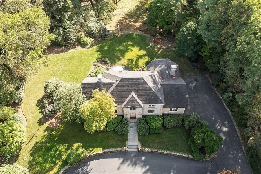 132 Williams Road, Concord, MA 01742