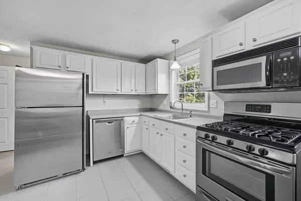 Lowell, MA 01851,997 Middlesex St #2