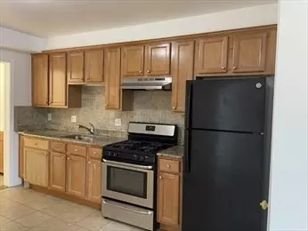 Boston, MA 02128,84 Maverick St #5