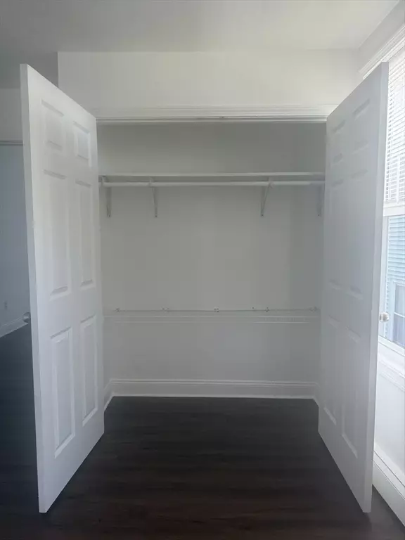 Revere, MA 02151,25 Highland St #7L