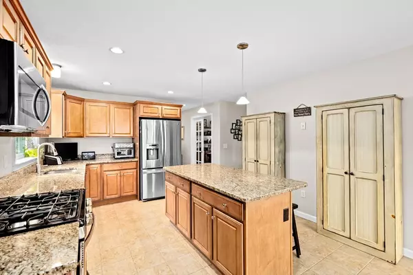 Bourne, MA 02532,23 Settlers Way