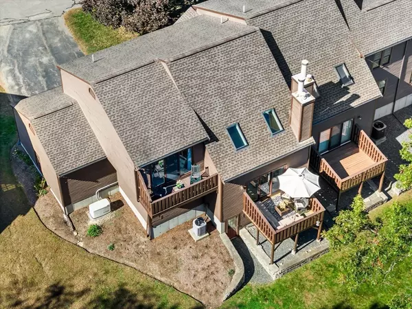 Franklin, MA 02038,14 Hawthorne Village #D