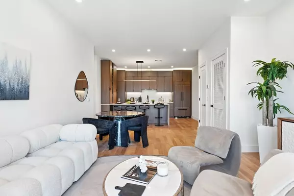Brookline, MA 02445,58 Kent #U404