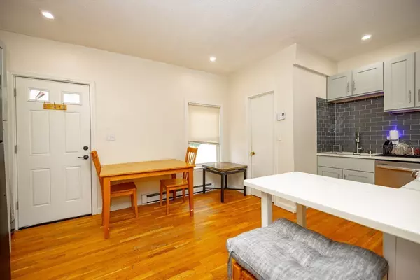 Everett, MA 02149,286 Ferry Street #286