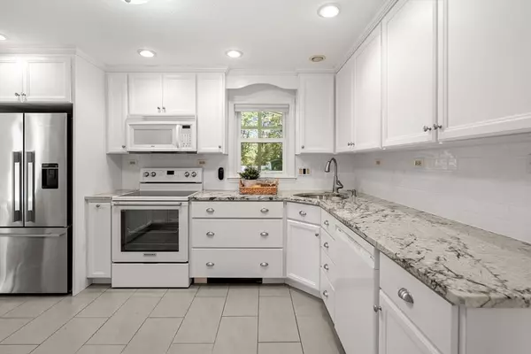 Pepperell, MA 01463,19 Sartelle St